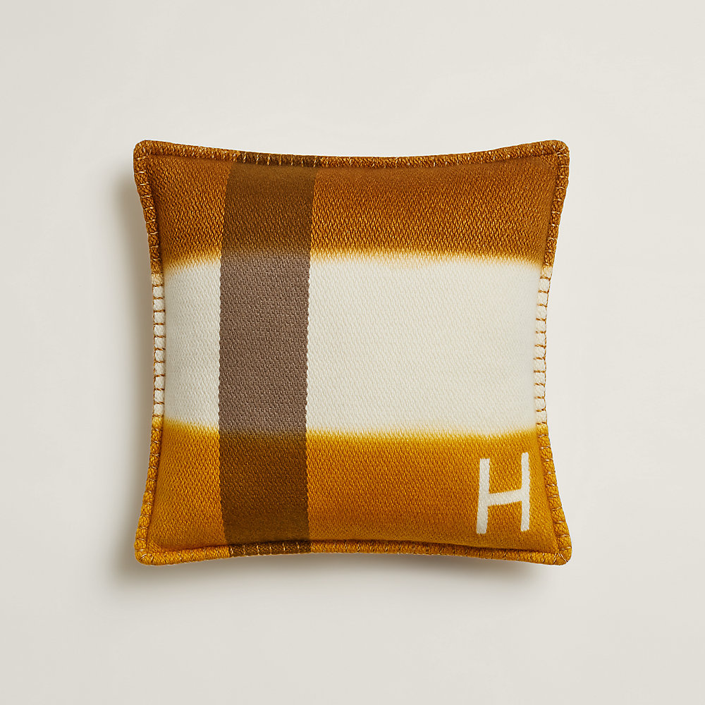 H Dye pillow | Hermès Mainland China